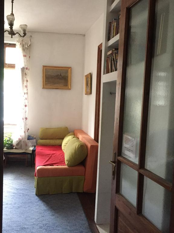 Bed & Breakfast Vila 11 Bucarest
